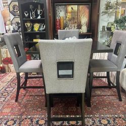 Dining Room Table and Chairs