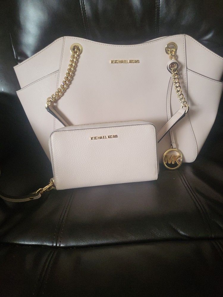 New With Tags Michael Kors Pink Large Bag With Matching Wallet