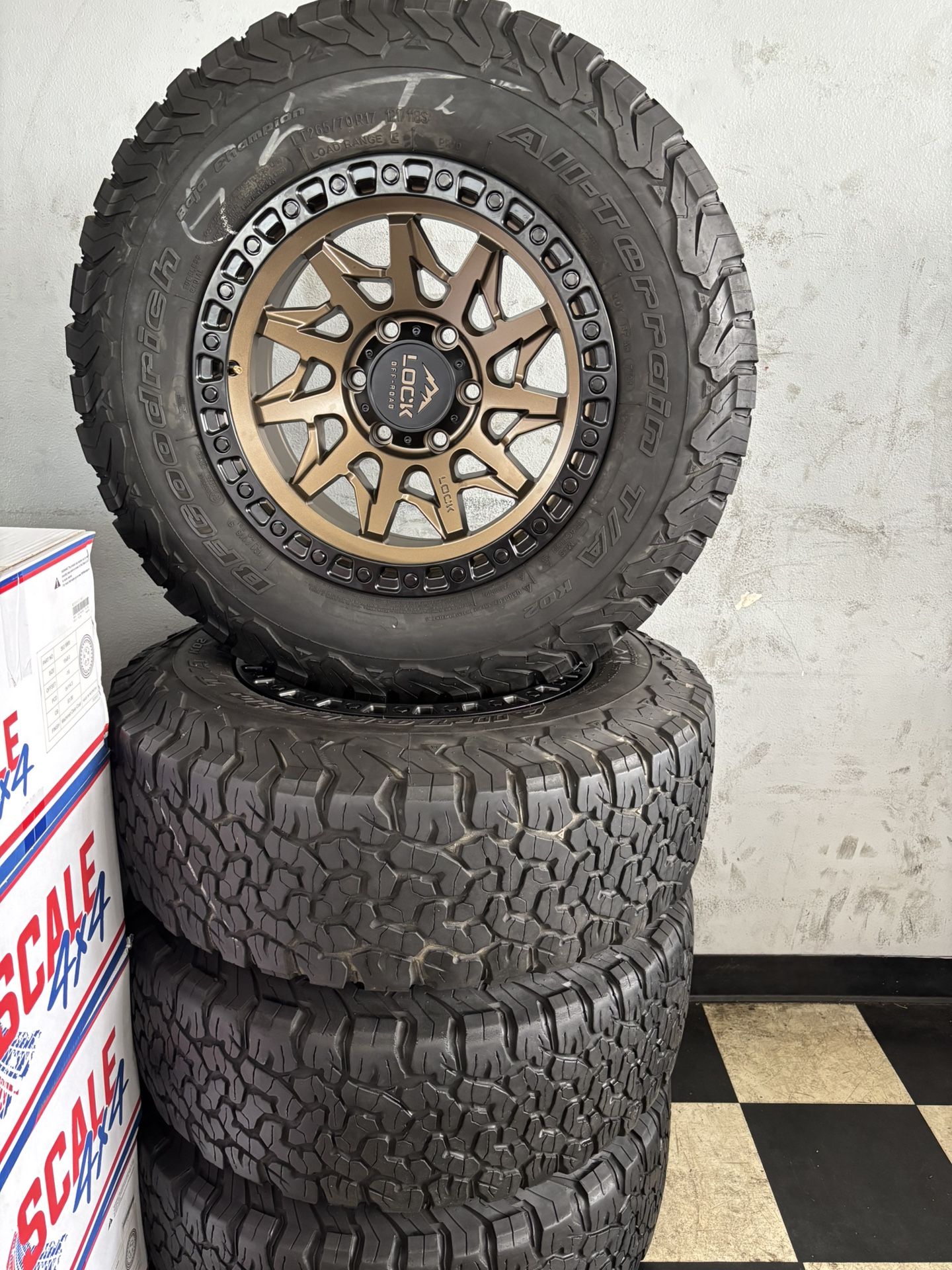 Bendo Un Set De Rines Para Toyota Tacoma Chevy Silverado