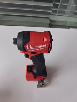 Milwaukee M18 fuel surge 3 speed brushless 1/4 model# 2761-20 tool only new