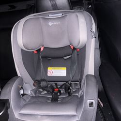 Saftey 1st 4-1 Ever Slim Carseat