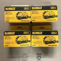 DEWALT 20 -Volt 1-Pack Lithium-ion (8 Ah Battery) - Retail $219