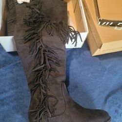 Boots Size 7 Women's 
