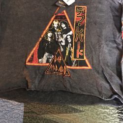 Women’s sweatshirt