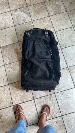OAKLEY CARRY ON