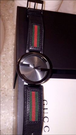 tengo sueño flotante Melancólico Authentic Gucci Watch, Unisex Swiss Interlocking Green and Red Striped  Black Leather Strap 42mm YA133206 for Sale in West Valley City, UT - OfferUp