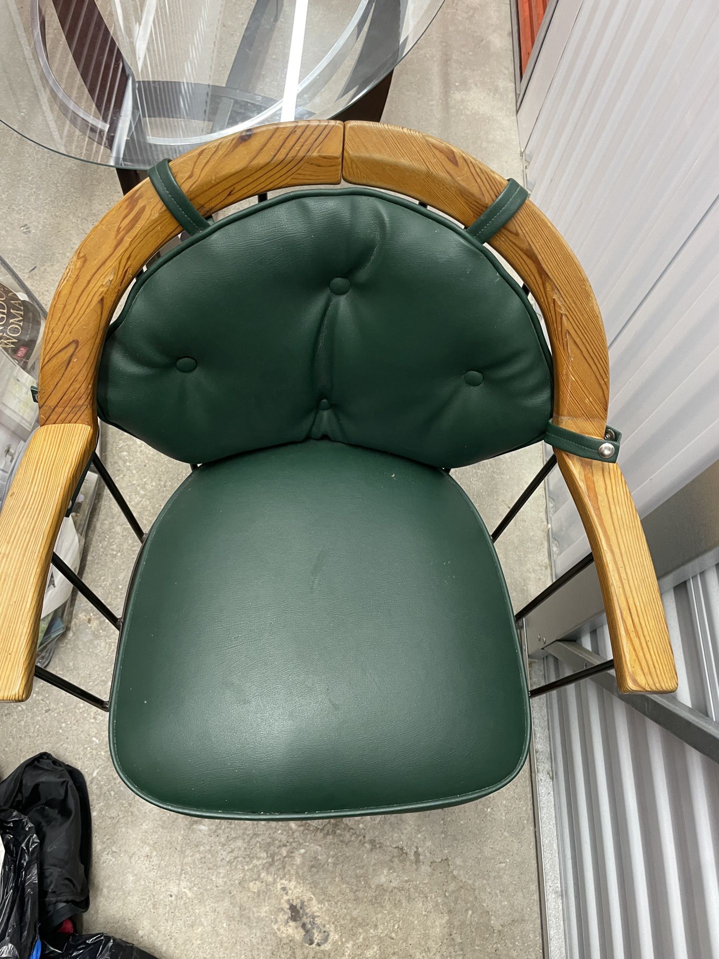 2x green Cushion Chairs 