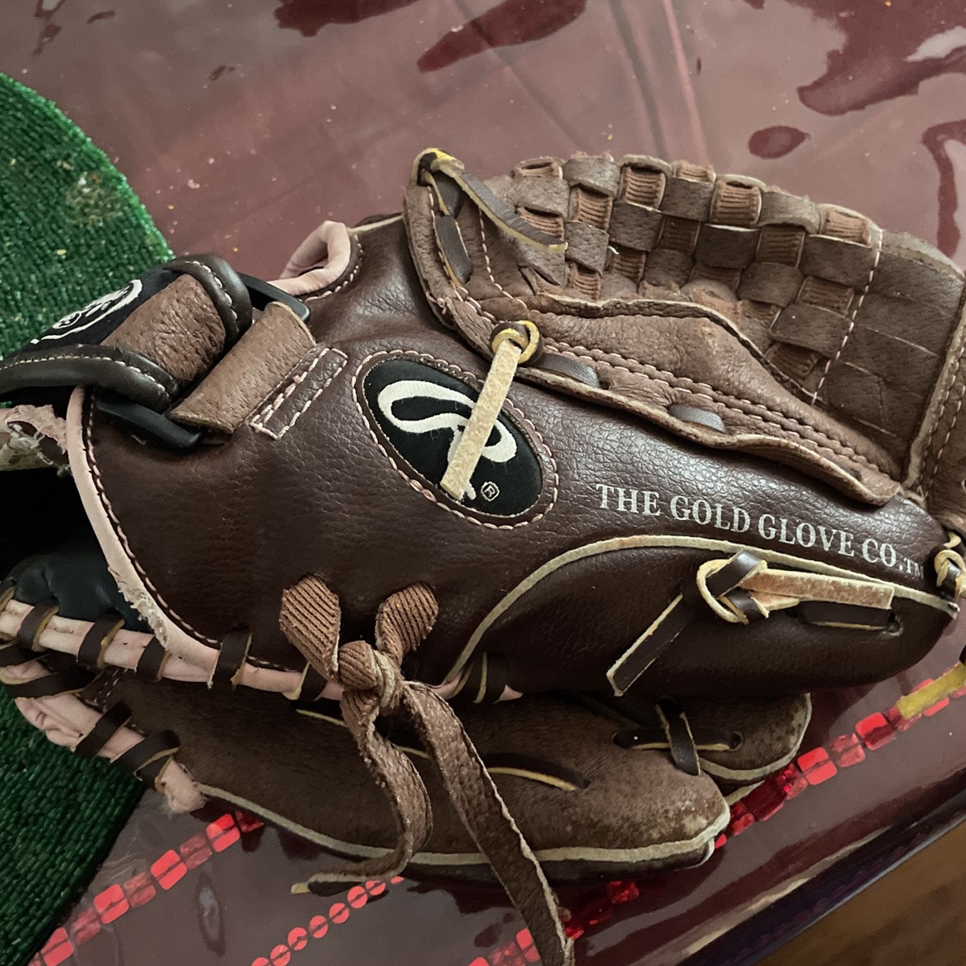 Rawlings The Golden Glove Size 11 - 1/2 In Good Condiction