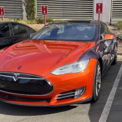 2015 Tesla Model S