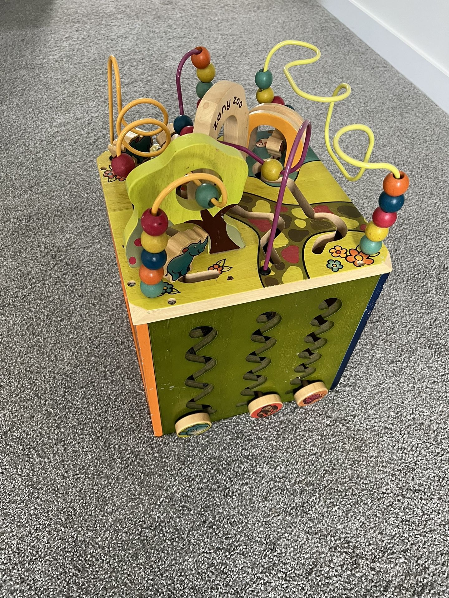 Activity Cube Center