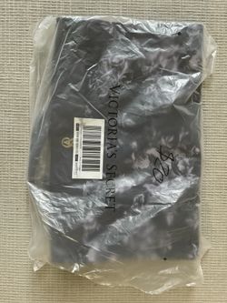 Victoria Secret VS Floral Book Tote, Weekender Travel Bag Large Purple