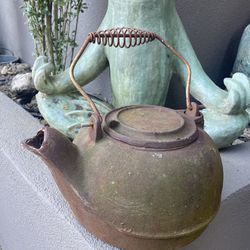 Vintage Cast-Iron Kettle/Teapot