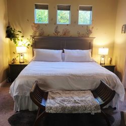 King Bed and Frame - Like NEW