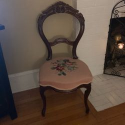 Antique  Walnut Victorian Chair 