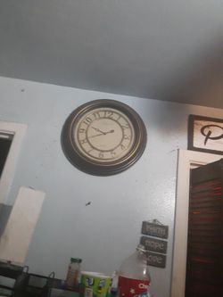Round Wall Clock Dark Brown Frame