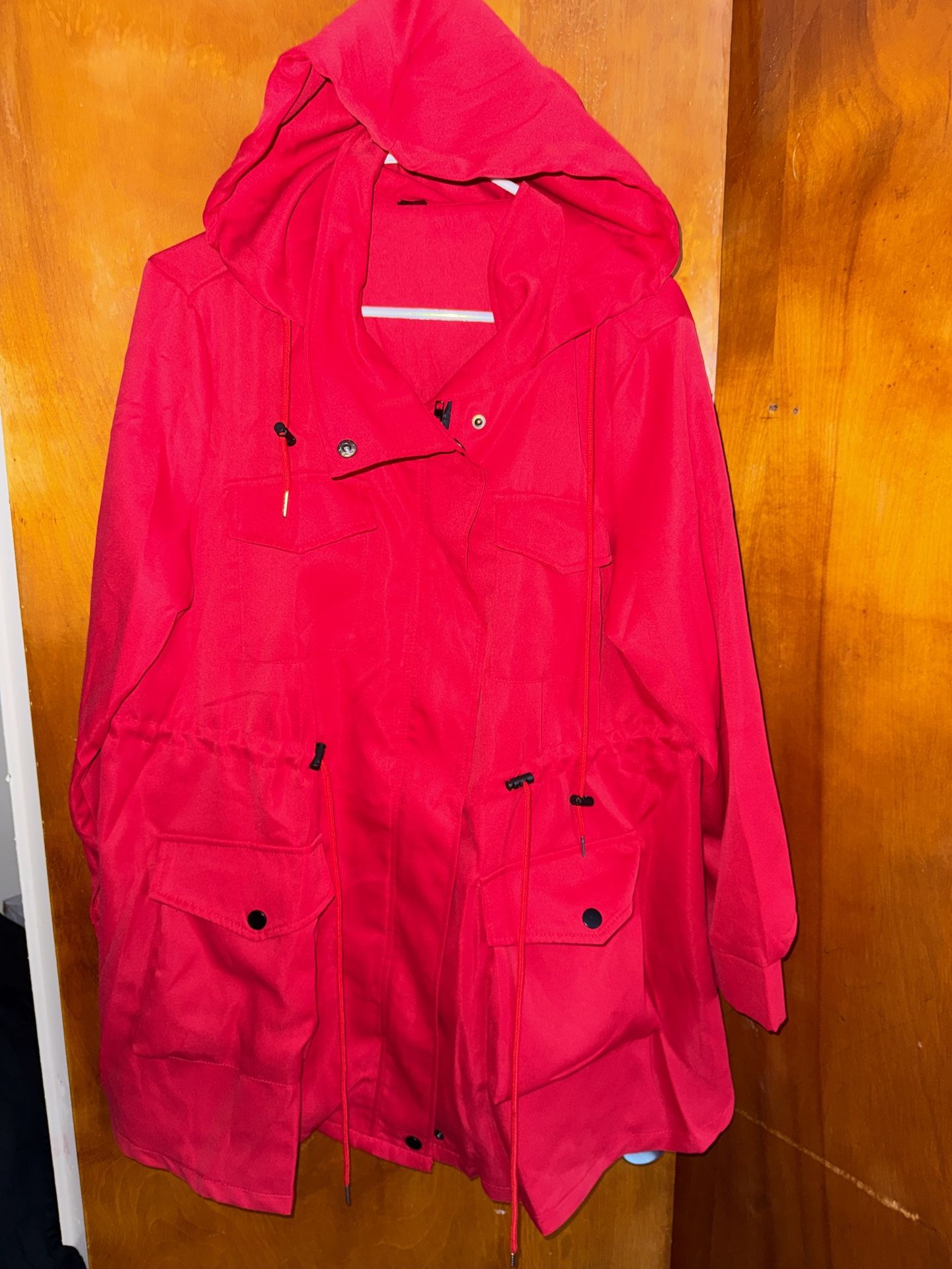 Women’s size extra large red curve hoodie jacket