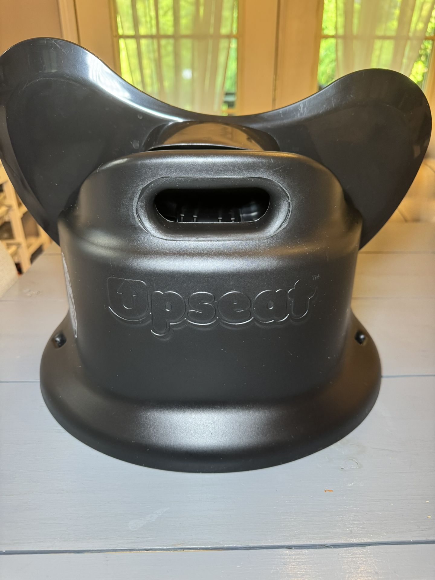 Up seat- Black