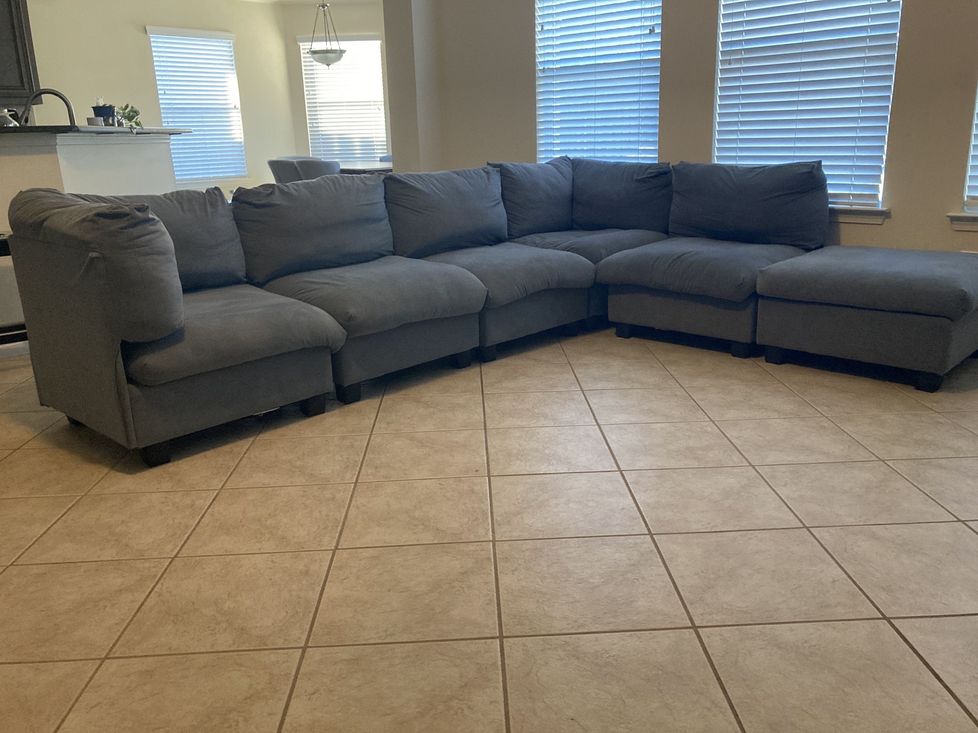 Gray Modular Sectional (Pick Up Only) for Sale in Katy, TX OfferUp