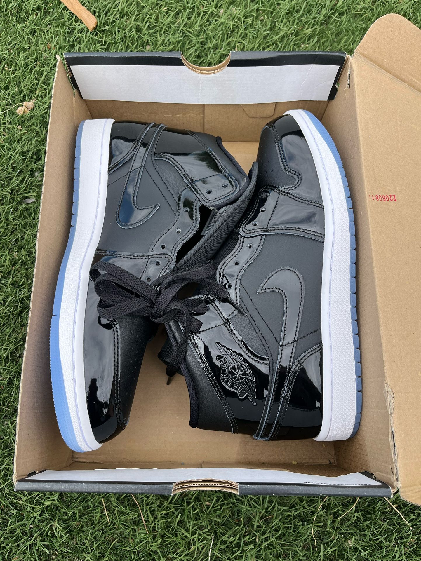 Jordan Retro 1s Space Jam $120