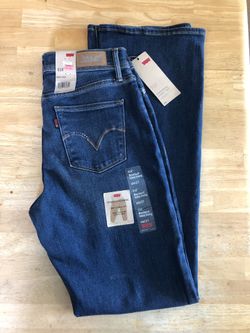 Womens Levi’s 512 4M NEW