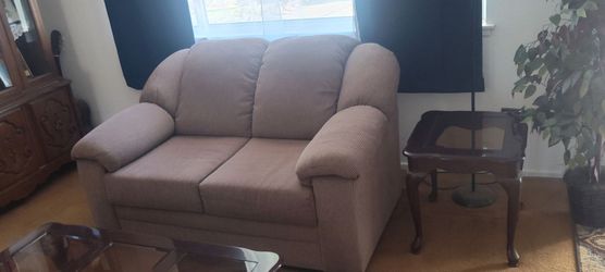 Love seat