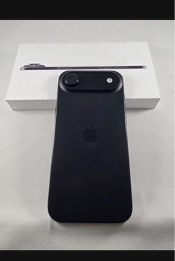 IPHONE AIR. 256GB. BLACK.