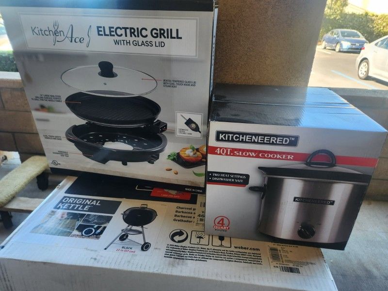 NEW - Weber Kettle Charcoal Grill / Slow Cooker / Electric Grill