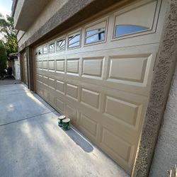 Garage Door Painter