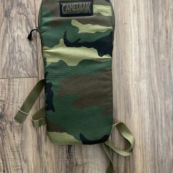 CamelBak Camouflage 3L Hydration Carrier Backpack Supreme Jansport Bape The North Face