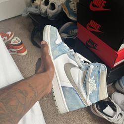 Hyper Royal 1s