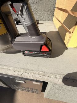 Dyson Milwaukee Conversion Battery Kit