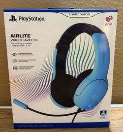 PlayStation headpnones with a microphone