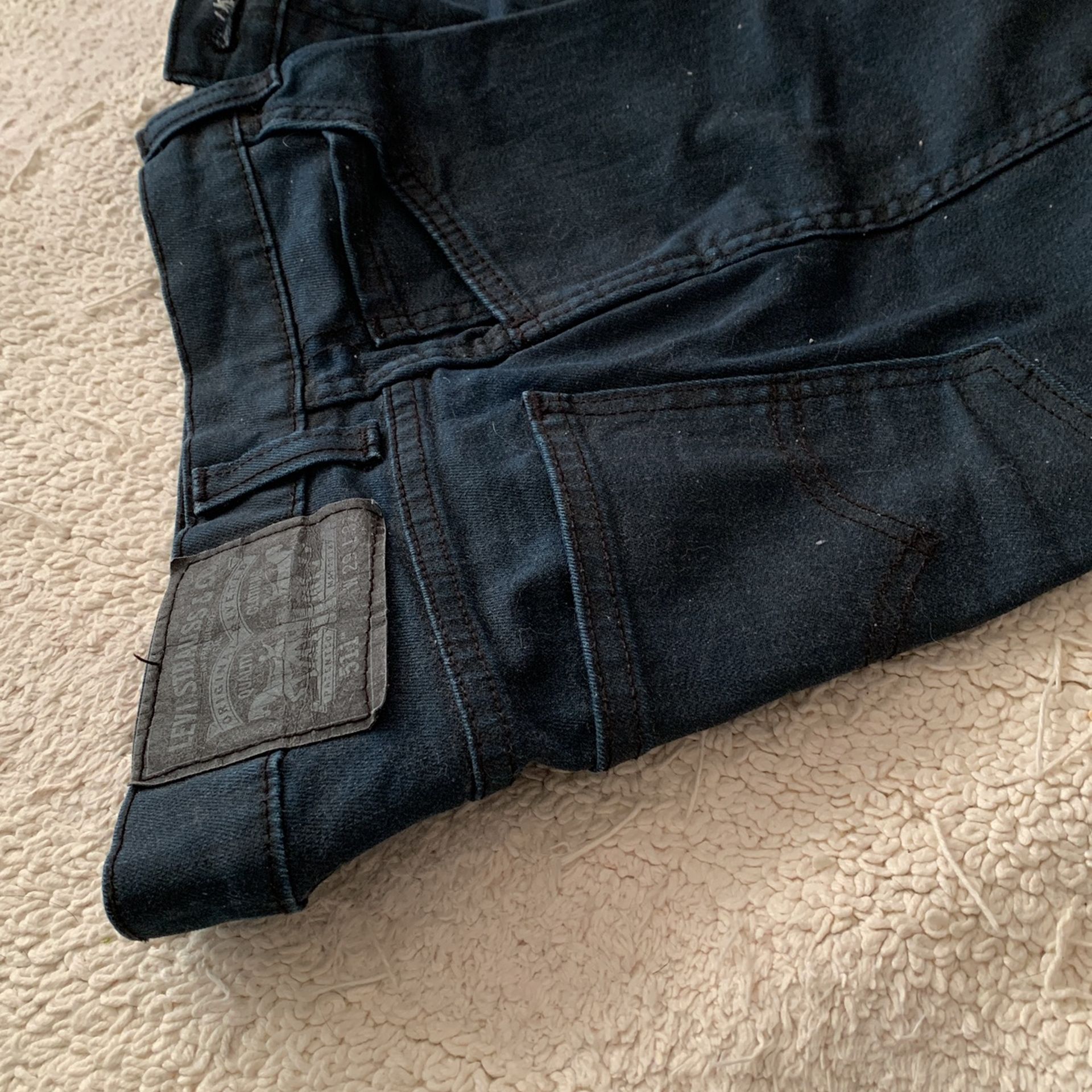 Levi Strauss 511 Men’s dark blue slacks 29”W  Nearly New condition. 