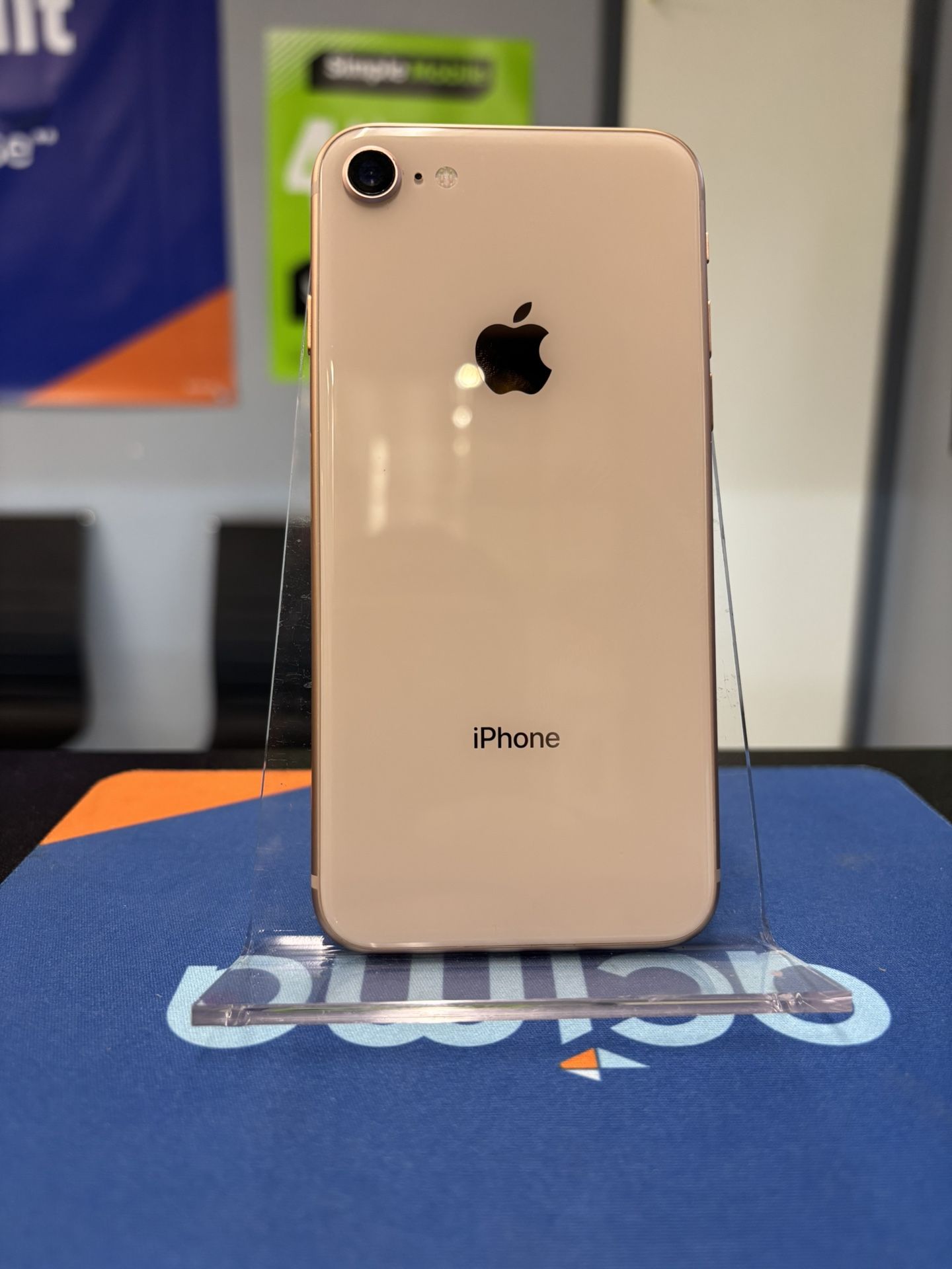 Apple iPhone 8 64Gb Unlocked