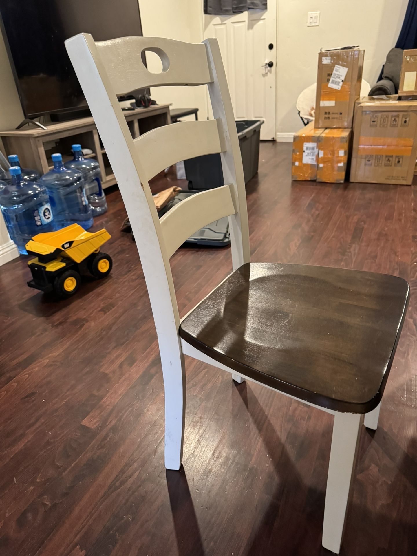 Used Dining Table With 6 Chairs 