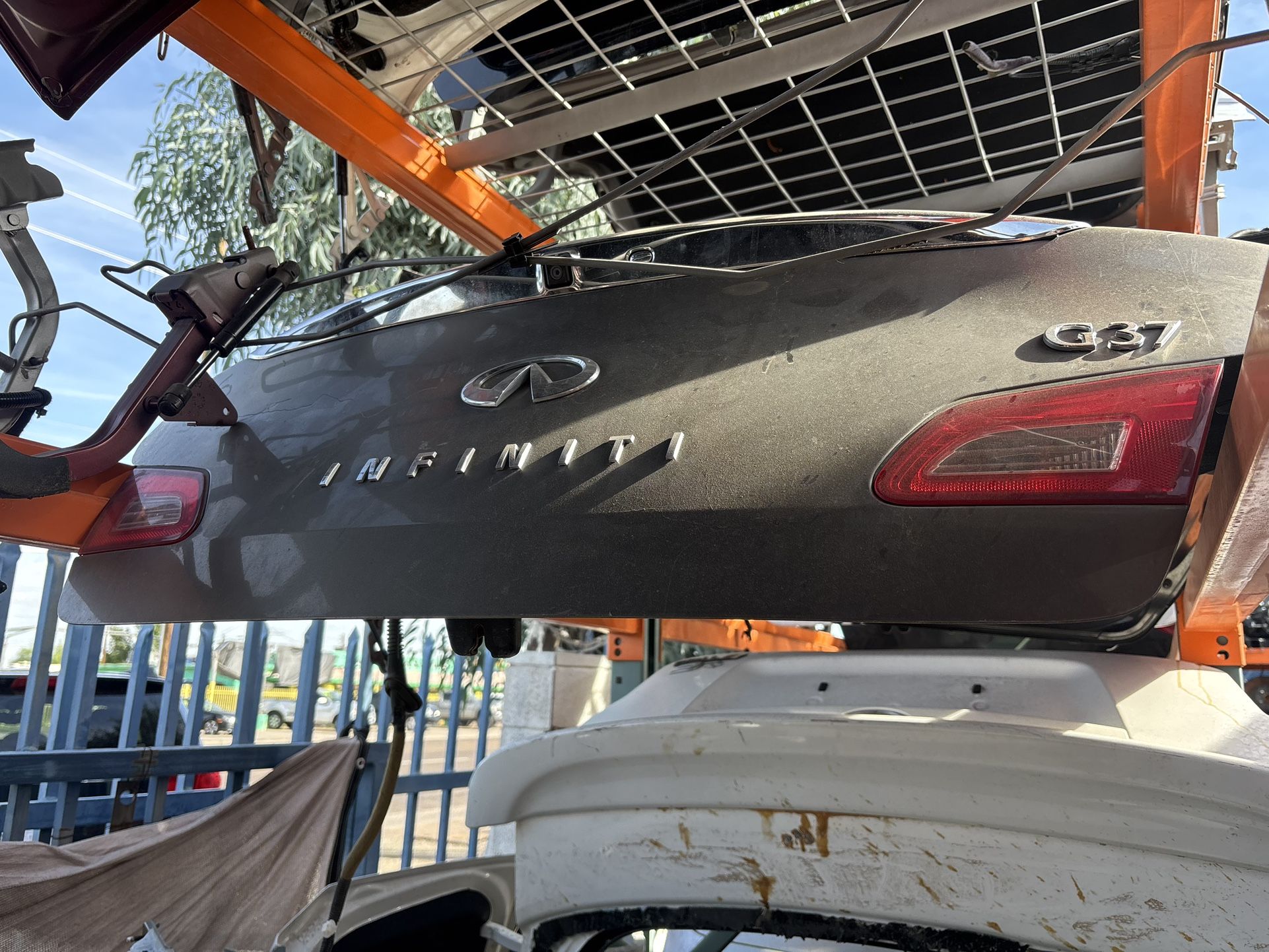 2009 Infiniti G37 Sedan Trunk Parts