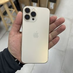 iPhone 13 Pro Max Unlocked 256GB! Finance For $50 Down Payment!!