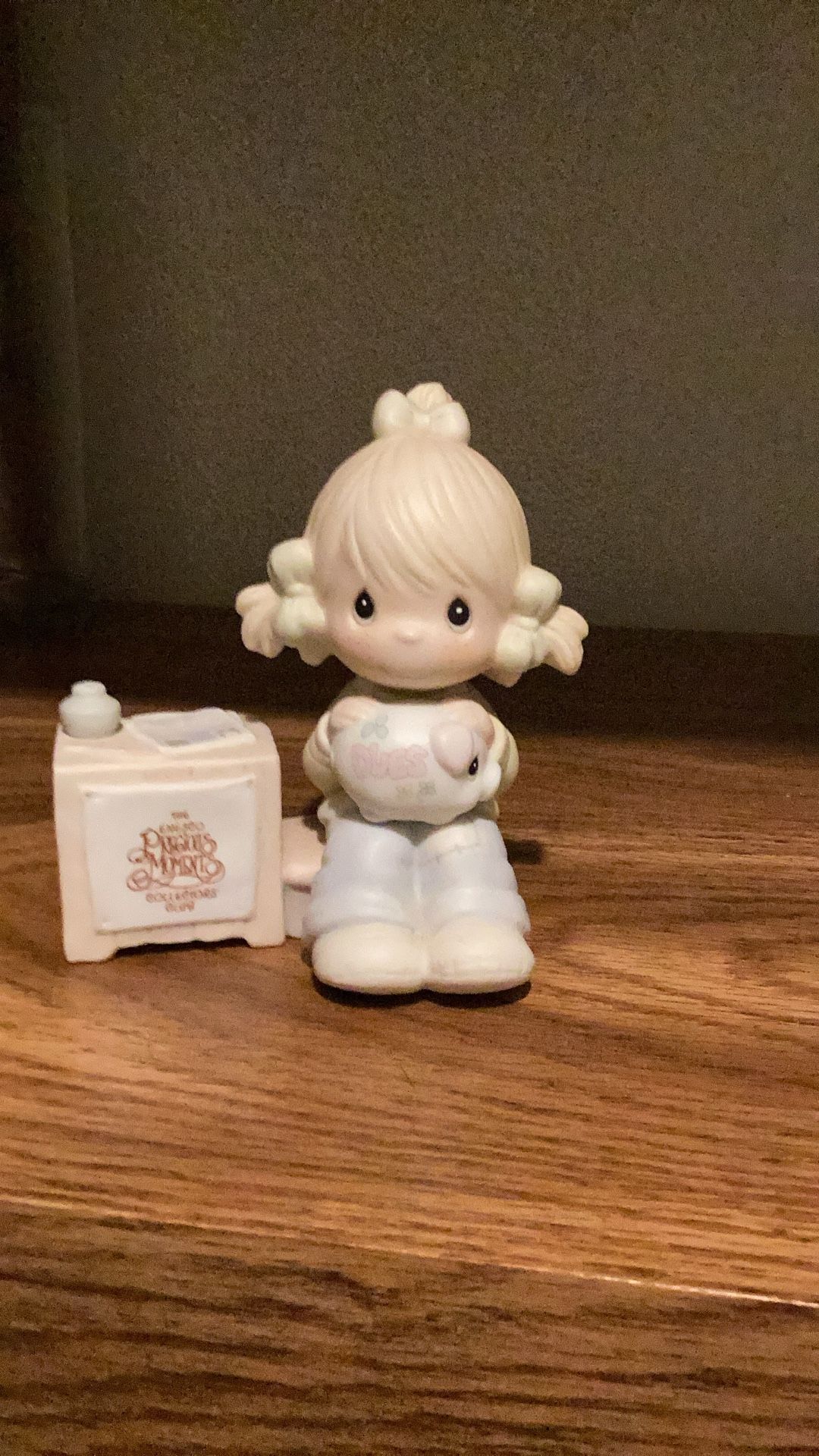 Precious Moments 1984 Symbol