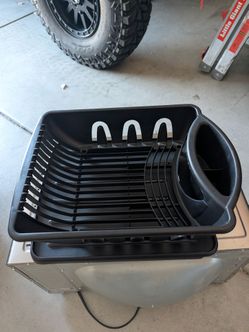 Black dish rack