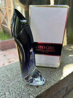 Tom Ford Tobacco Vanilla Eau De Parfum 1.7 oz for Sale in Long Beach, CA -  OfferUp