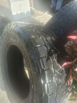 CHUNKY SET OF TIRES