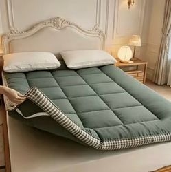 Mattress topper.