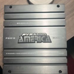 Pyramid America 2000 Watt Amplifier 