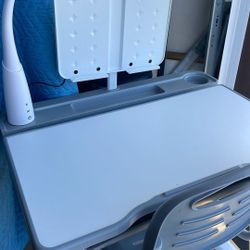 Kids study desk