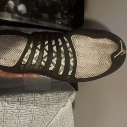 A Ma Maneire Jordan 12 7y Women’s 8.5