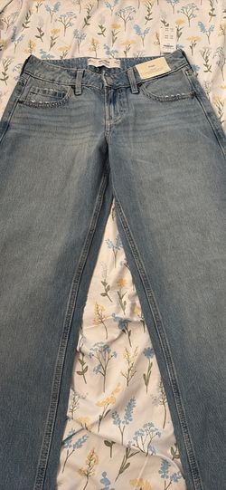 Hollister jeans