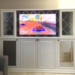 Wall Unit