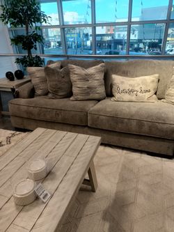 Bayless Smoke 3-Piece Sectional
Ashley Furniture$10 Down Payment And Financing Available