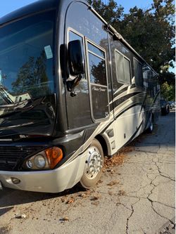 2007 Fleetwood Pace Arrow 37c