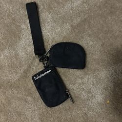 Lululemon Wallet